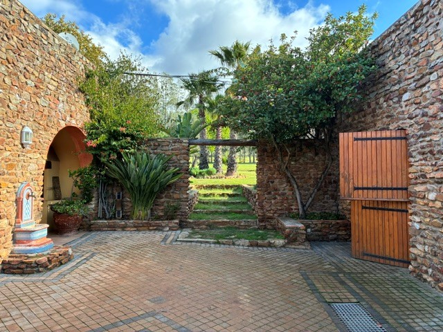 7 Bedroom Property for Sale in Joubertina Rural Eastern Cape